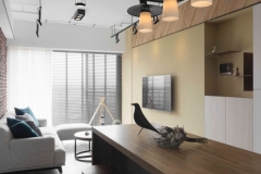 Novacolor-Wall2Floor-mikrosementti-lattiassa-olohuone