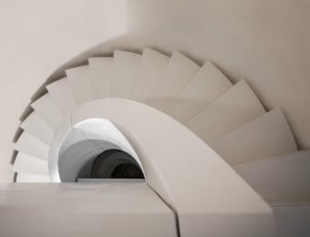 Wall2Floor-mikrosementti-portaissa